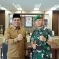 Bupati Aceh Besar Muharram Idris menerima audiensi Komandan Yonif 117/Ksatria Yuda, Letkol Inf S.Kembaren SE MIP di ruang kerjanya, Kota Jantho, Senin (10/03/2025).